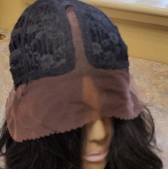 Body Wave Synthetic Lace Front Wig - Picture 6 of 7